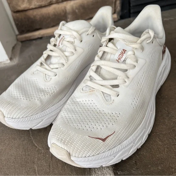 Hoka One One Women’s Arahi 7 White Rose Gold Size 7.5 - Picture 2 of 7